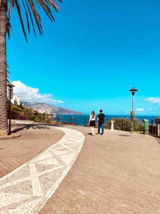 Seaview Apartment Walking To The Beach Funchal  Exterior foto